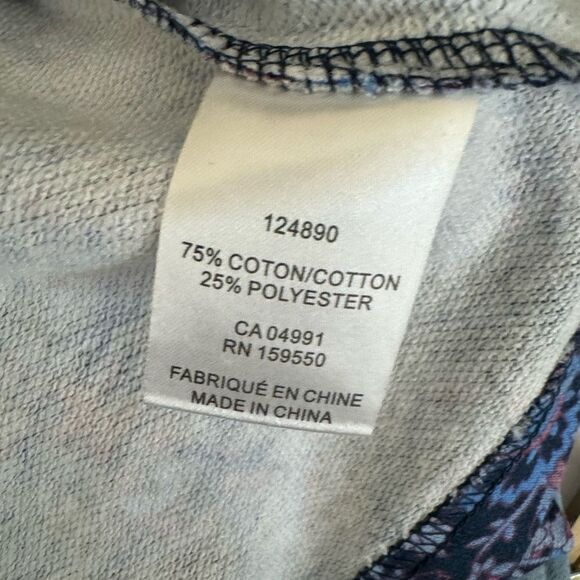 NWT Maison d’Amelie Floral Puff Sleeve Lightweight Sweater - Picture 7 of 7